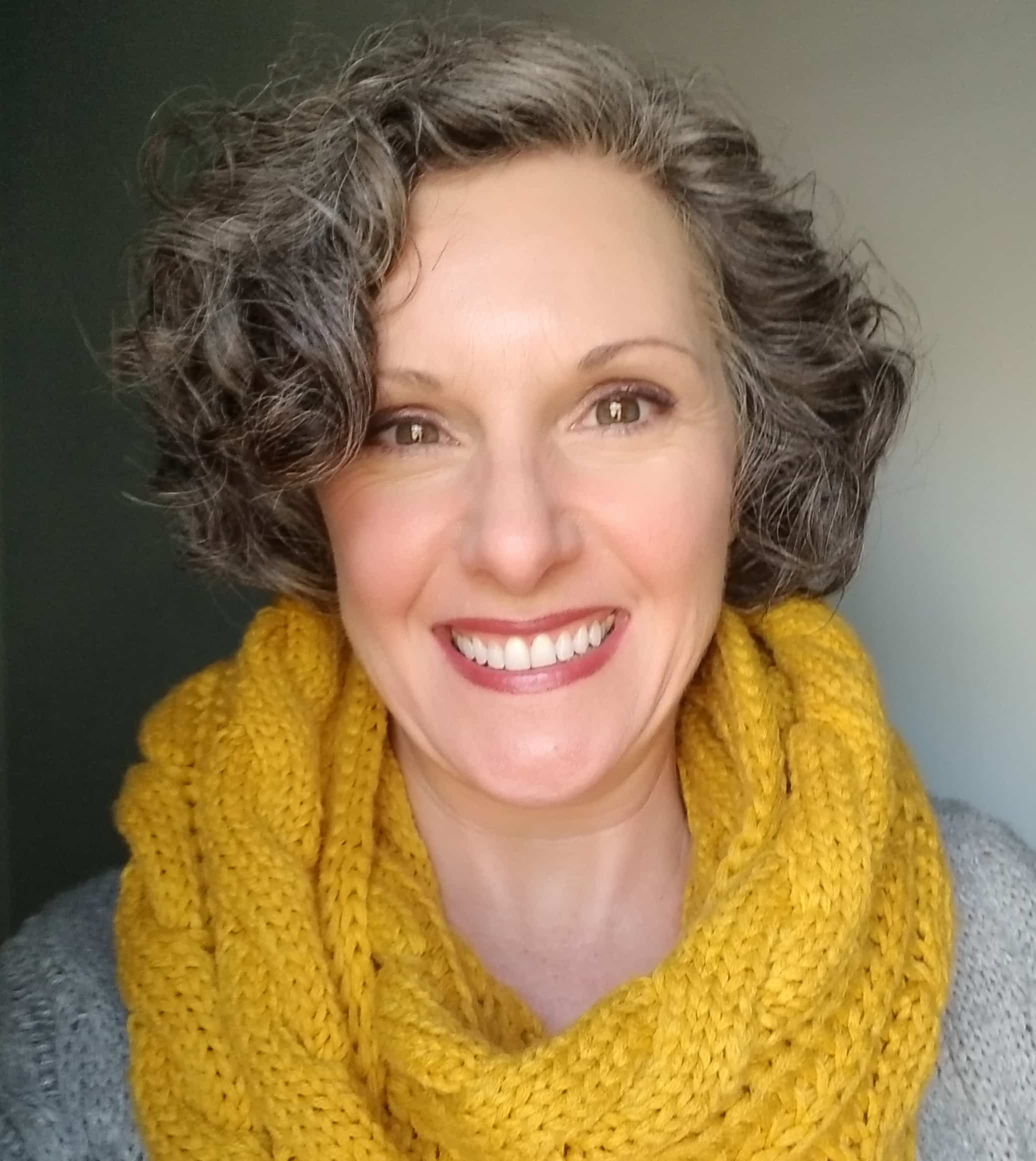 Headshot- Kerry Doto-Williamson